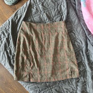 Brandy Melville Checkered Mini Skirt - Red and Black